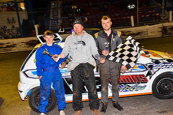 16 April - Cowdenbeath